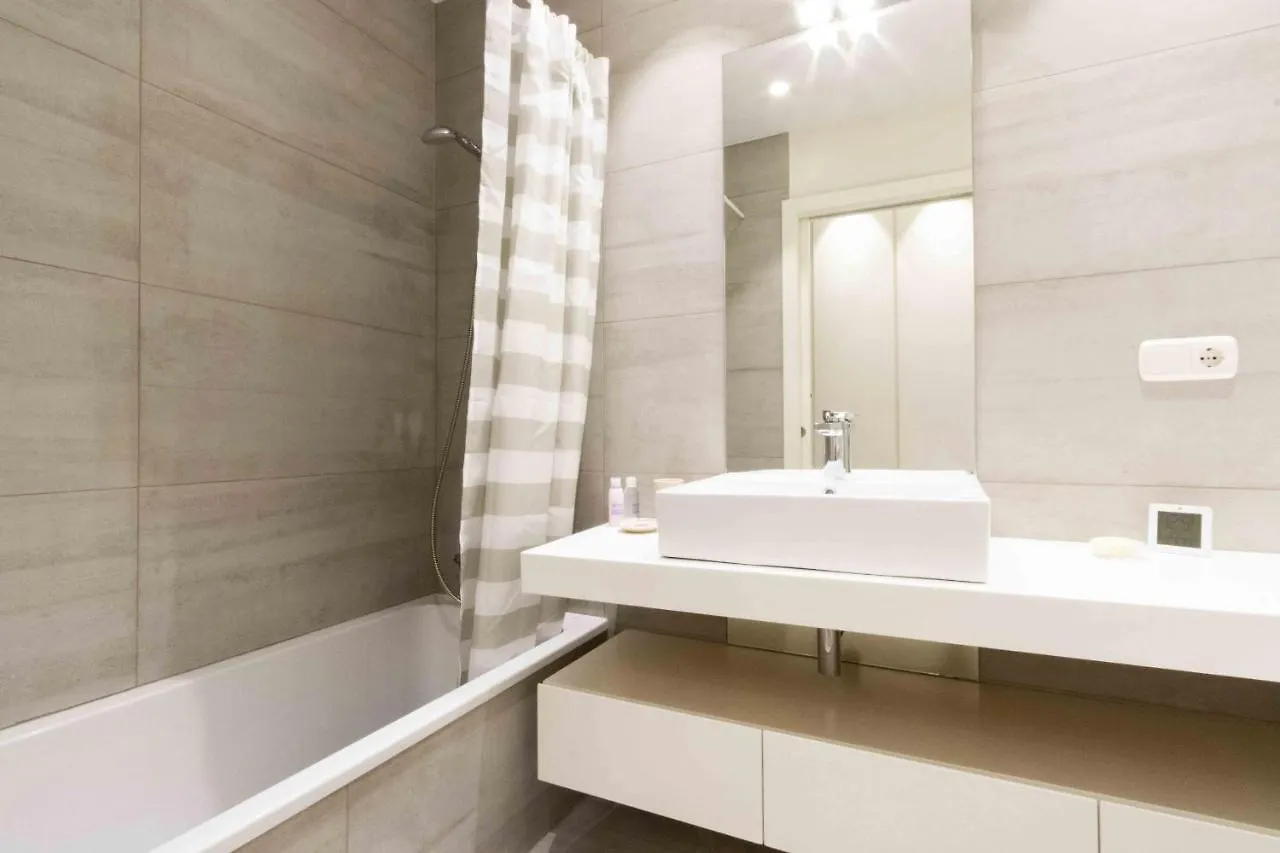 Apartment The Rentals Collection - Spirit San Sebastian Spain