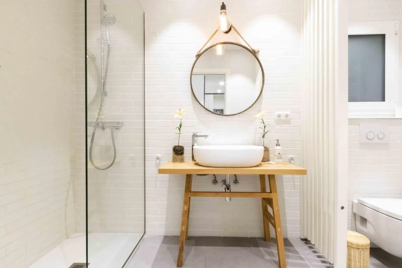 The Rentals Collection - Spirit San Sebastian Apartment